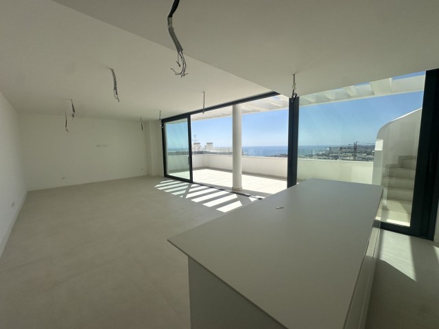 3 Bedrooms Apartment in Fuengirola