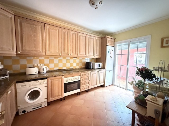 2 Slaapkamer Appartement in Monte Halcones