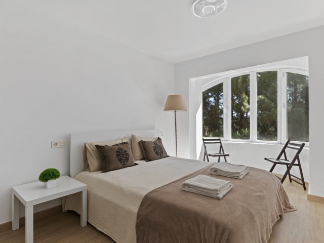 2 Makuuhuoneen Rivitalo Calahonda