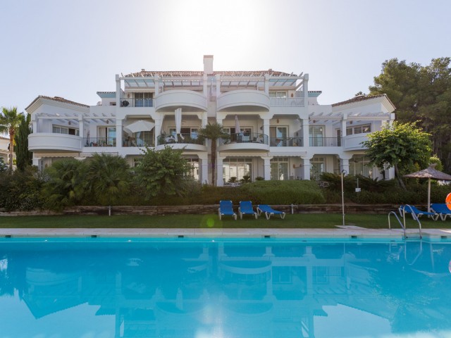 3 Bedrooms Apartment in Guadalmina Alta