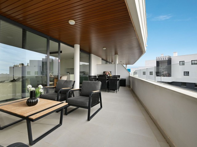 2 Bedrooms Apartment in Fuengirola