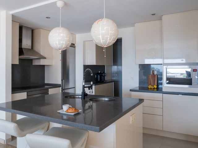 Penthouse in La Duquesa