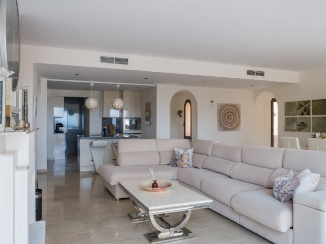 Penthouse in La Duquesa