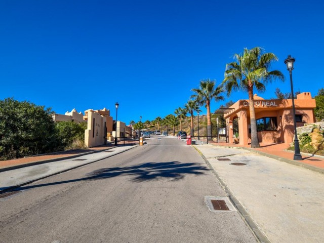 Penthouse in La Duquesa