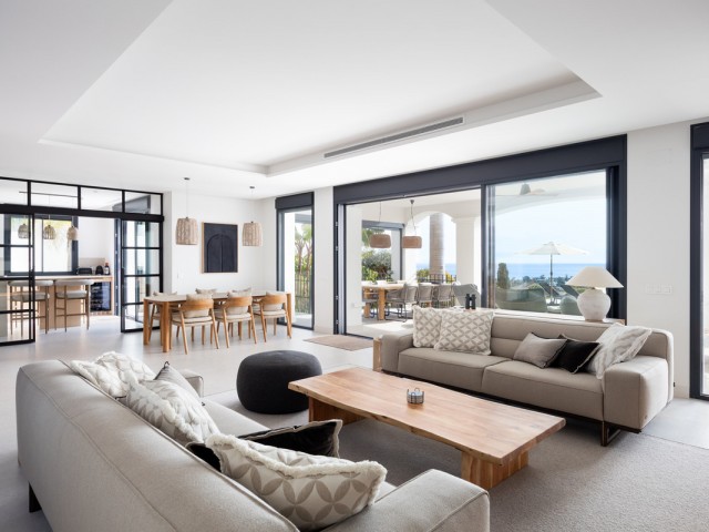 4 Slaapkamer Villa in Los Flamingos