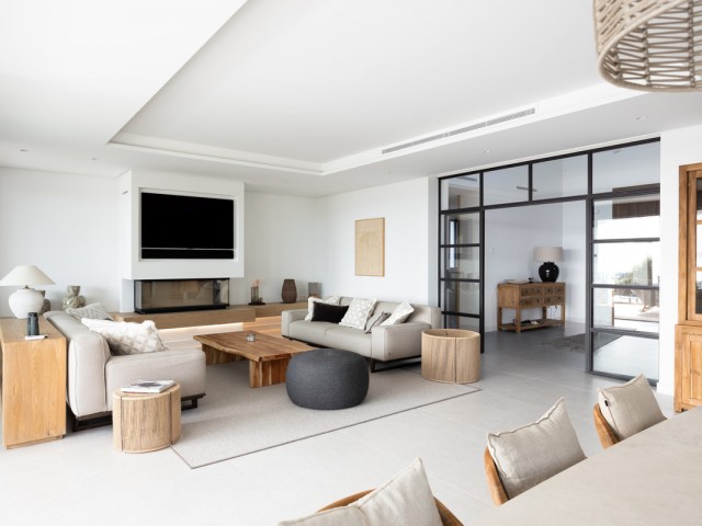 4 Slaapkamer Villa in Los Flamingos