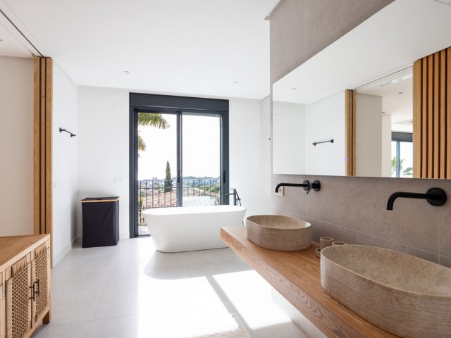 4 Slaapkamer Villa in Los Flamingos