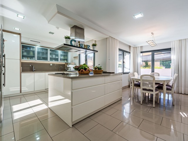 8 Slaapkamer Villa in Limonar