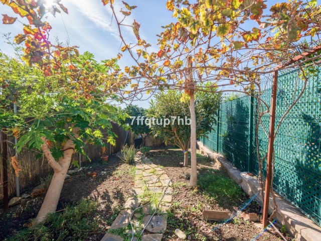 4 Bedrooms Townhouse in Estepona