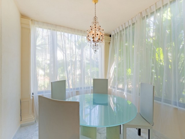 3 Schlafzimmer Apartment in Los Monteros