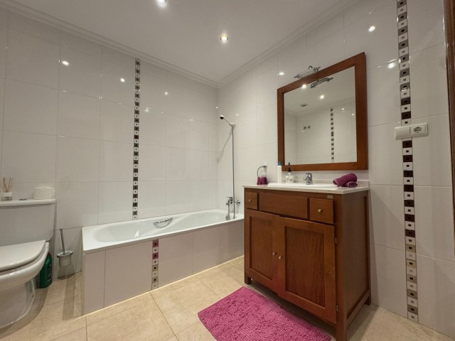 5 Schlafzimmer Reihenhaus in El Chaparral