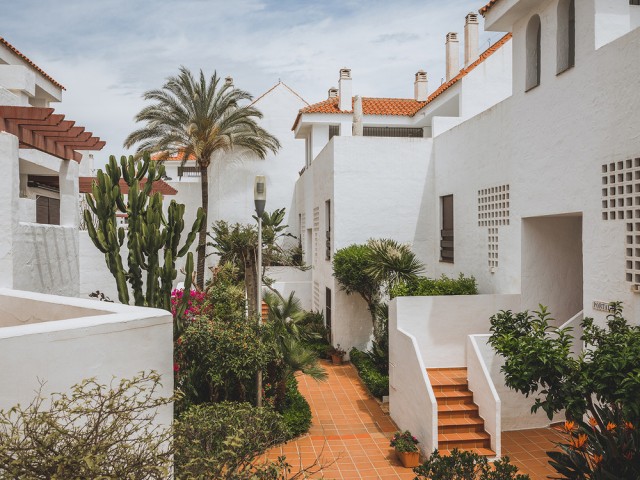 3 Sovrums Lägenhet i Nueva Andalucía