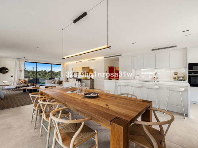 Ático con 4 Dormitorios  en Sotogrande