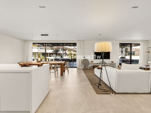 Ático con 4 Dormitorios  en Sotogrande