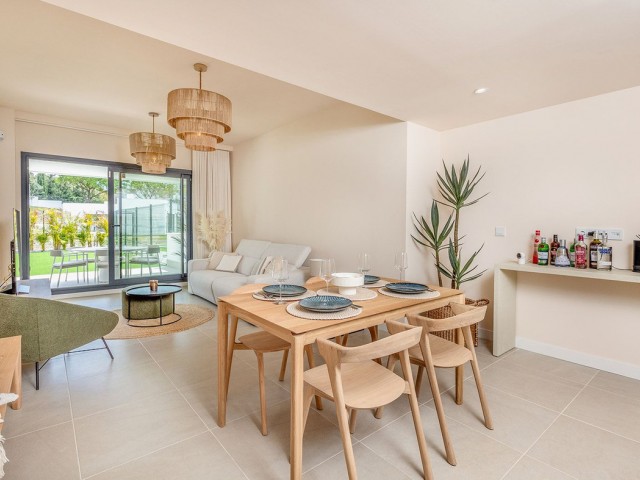 2 Bedrooms Apartment in Estepona