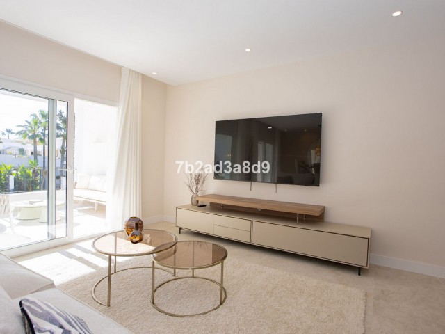 Takvåning i Nueva Andalucía