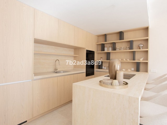 Takvåning i Nueva Andalucía