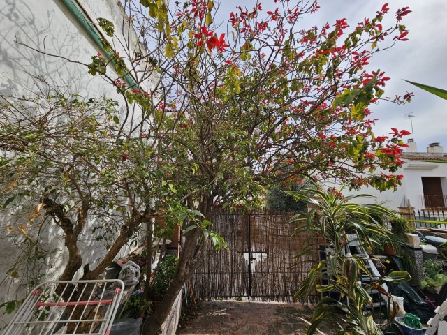 5 Bedrooms Villa in Estepona