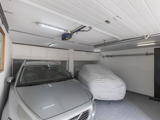 5 Bedrooms Villa in Marbella