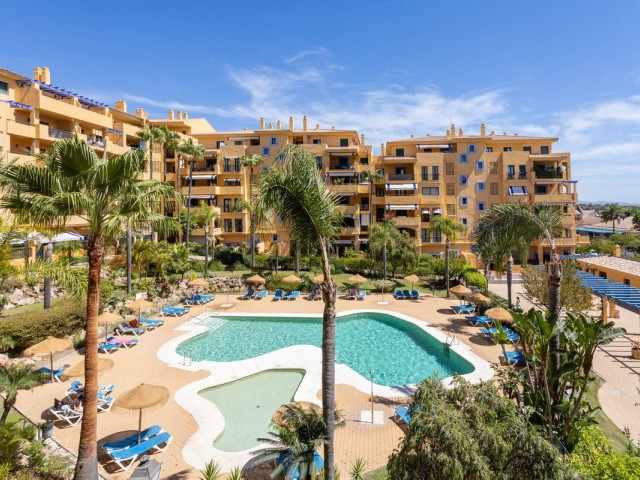 2 Bedrooms Apartment in San Pedro de Alcántara