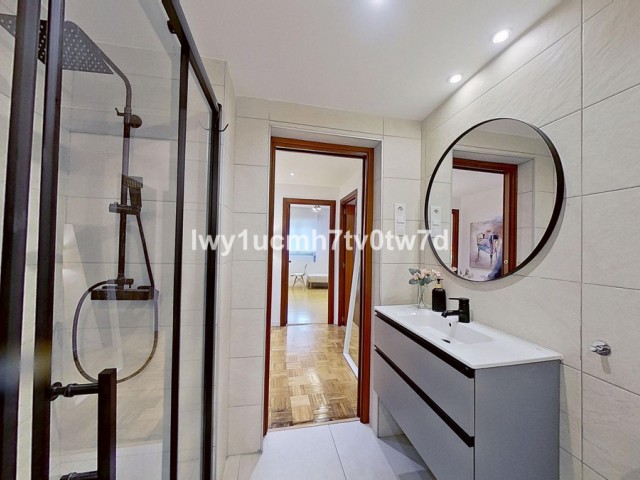 4 Bedrooms Apartment in Málaga Centro