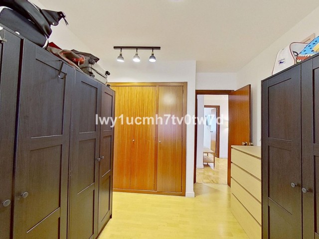 4 Bedrooms Apartment in Málaga Centro