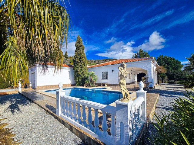 3 Bedrooms Villa in Arenas