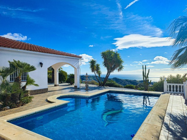 3 Bedrooms Villa in Arenas