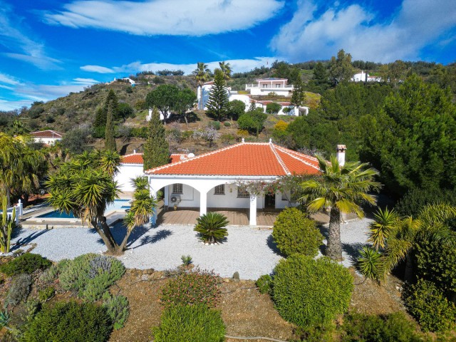 3 Bedrooms Villa in Arenas