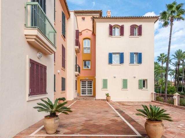 2 Bedrooms Apartment in Sotogrande
