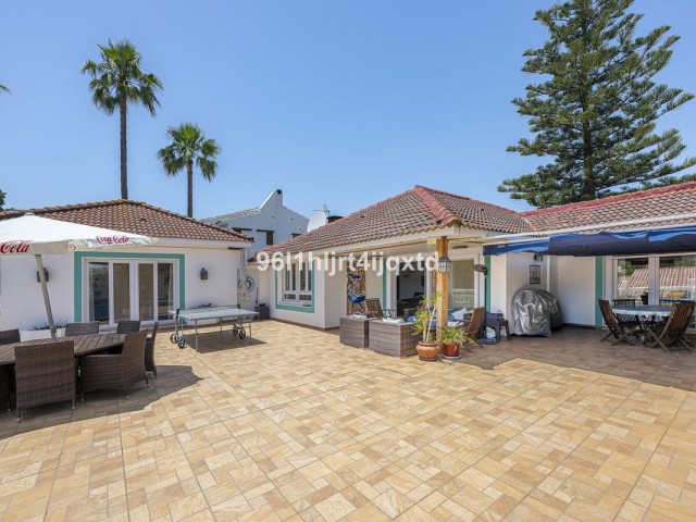 Villa Sotogrande Costa - R5032786