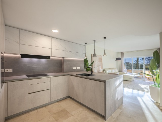 2 Slaapkamer Appartement in Elviria