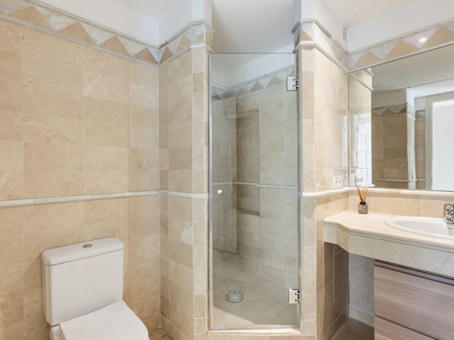 Appartement avec 2 Chambres  à Elviria