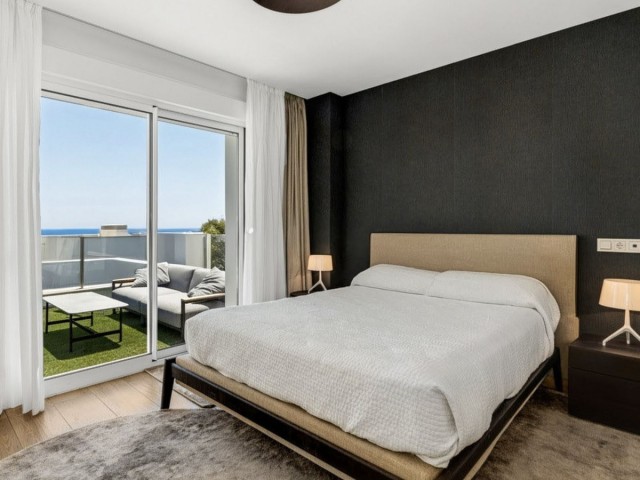 Penthouse in Altos de los Monteros