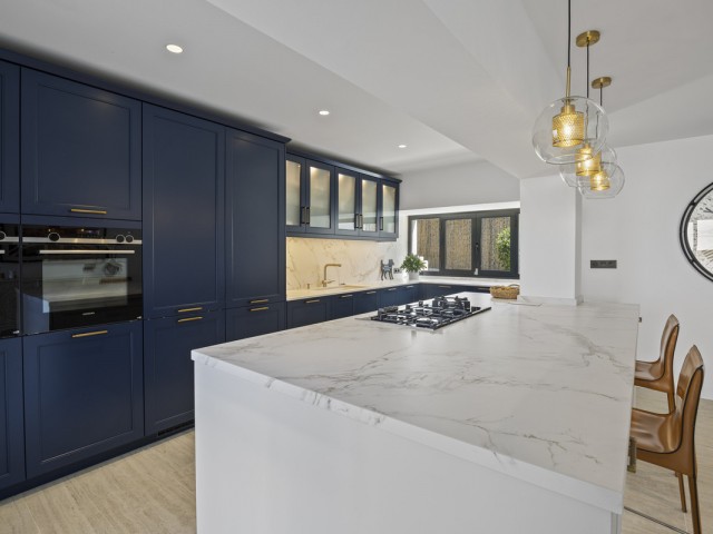 Villa avec 5 Chambres  à Guadalmina Alta