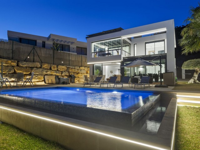 4 Schlafzimmer Villa in Mijas