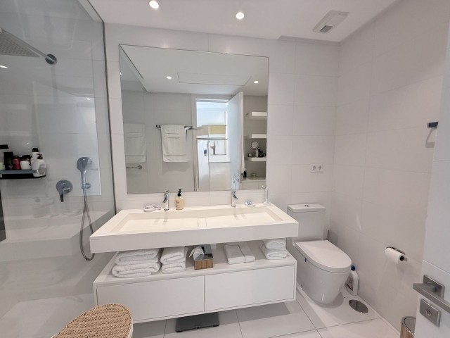 3 Soveroms Leilighet i Benahavís