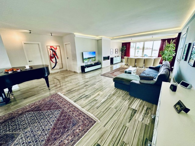 3 Soveroms Villa i San Pedro de Alcántara