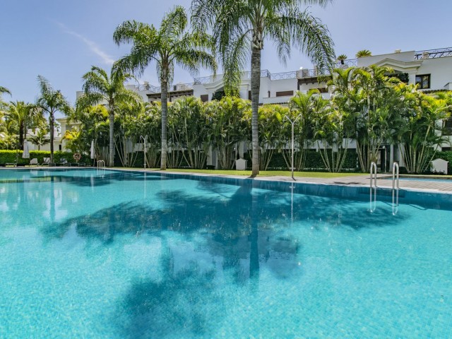 2 Soveroms Leilighet i Estepona