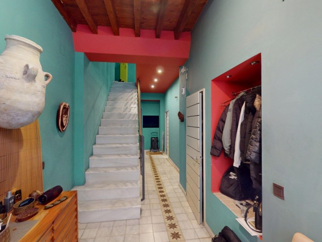 Maison mitoyenne avec 2 Chambres  à Málaga