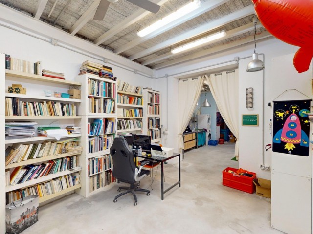 Maison mitoyenne avec 2 Chambres  à Málaga