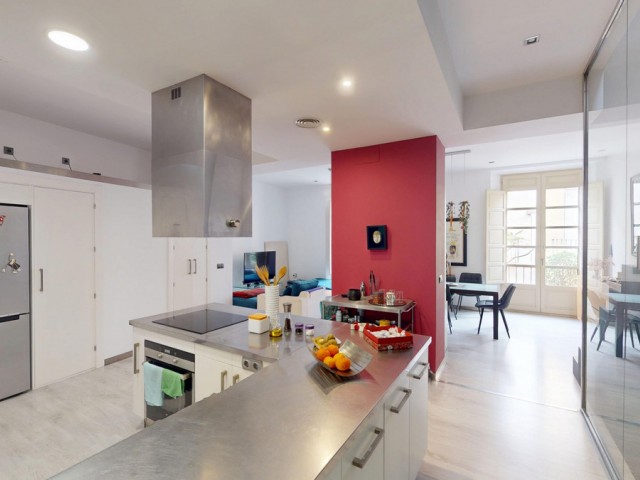 Maison mitoyenne avec 2 Chambres  à Málaga