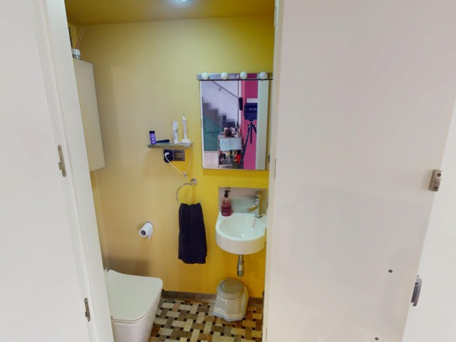 Maison mitoyenne avec 2 Chambres  à Málaga