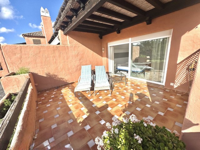 4 Soveroms Leilighet i Guadalmina Baja