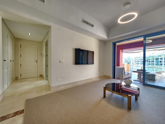 2 Schlafzimmer Apartment in Sotogrande Puerto