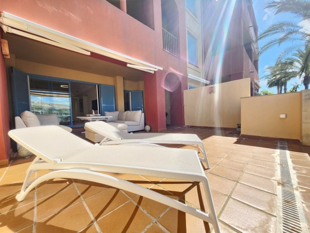 2 Schlafzimmer Apartment in Sotogrande Puerto