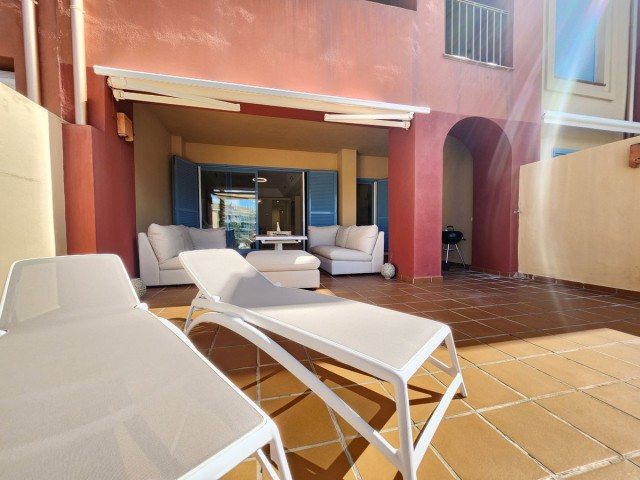 2 Schlafzimmer Apartment in Sotogrande Puerto