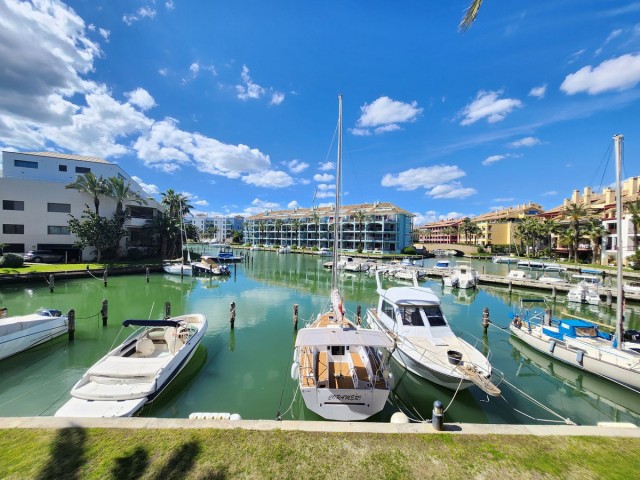 2 Schlafzimmer Apartment in Sotogrande Puerto