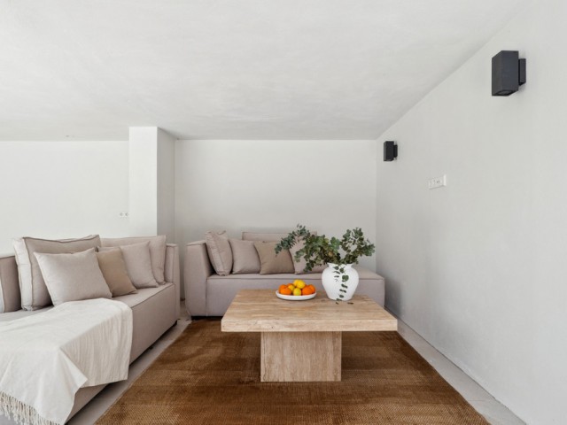 5 Bedrooms Villa in Nueva Andalucía