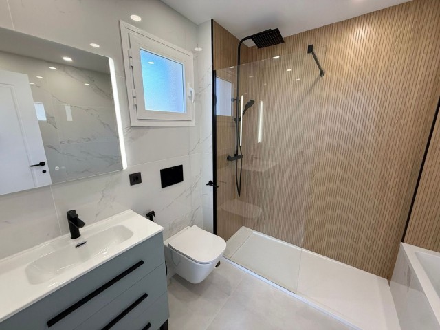 3 Bedrooms Townhouse in El Paraiso